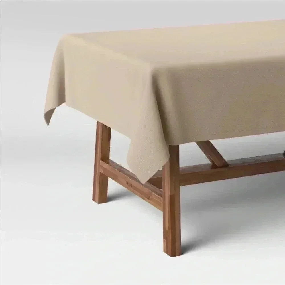 NWT THRESHOLD‎ TABLECLOTH